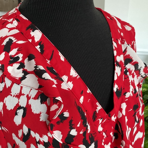 Liz Claiborne Women Top - Picture 6 of 7